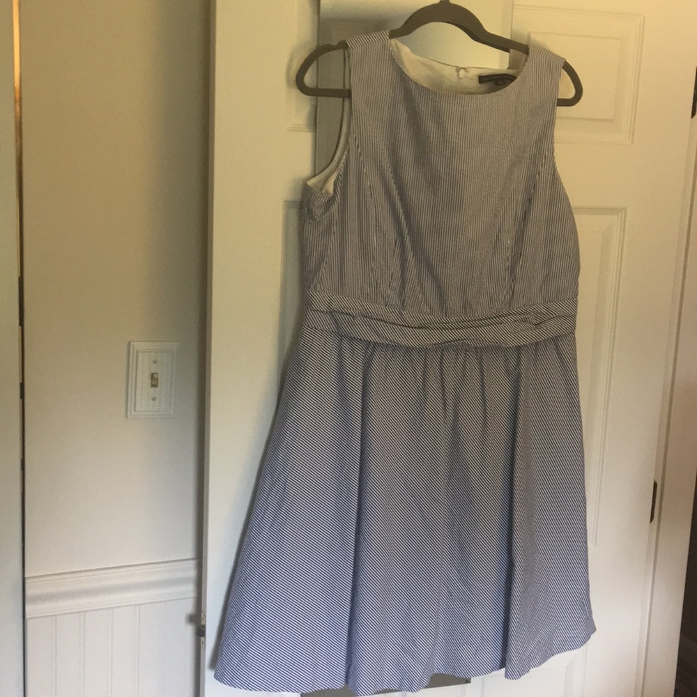 Brooks Brothers, seersucker dress size 16